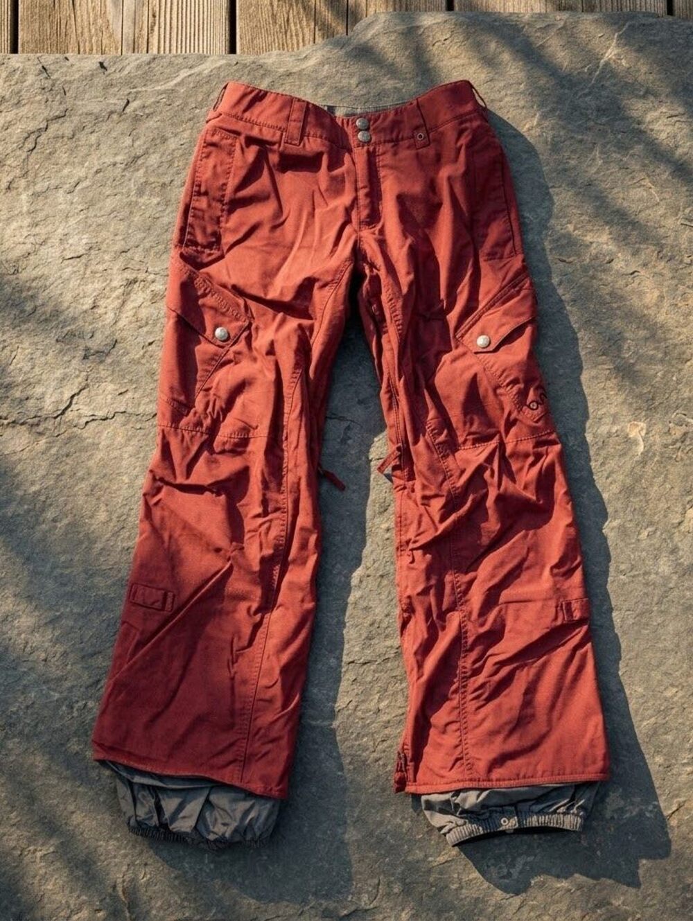 Burton Snowboard Pants Medium Burgundy Cargo Y2K Snow Gorpcore Skicore Utility
